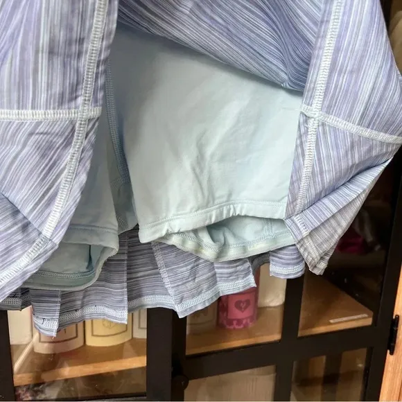 Lululemon Pace Setter skirt pleated skort shorts periwinkle pockets tennis