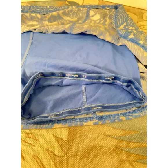 Lululemon Run In The Sun Skirt SkortBeachy Floral White Porcelaine / Porcelaine