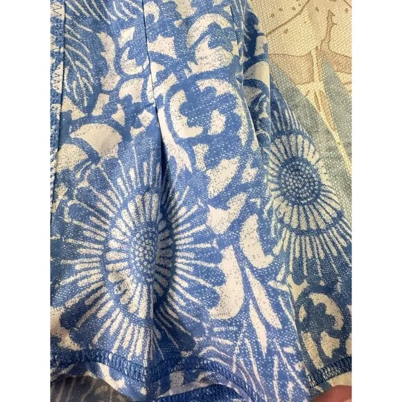 Lululemon Run In The Sun Skirt SkortBeachy Floral White Porcelaine / Porcelaine