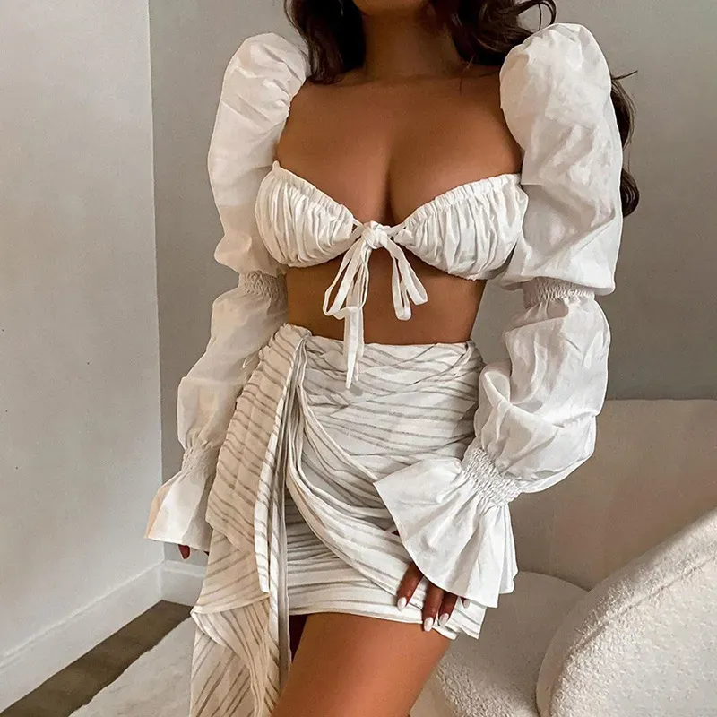 Lure Puff Sleeve Smocked Tie-Front Crop Top