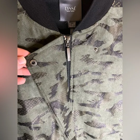 Lysse NY Green Camo Moto Jacket Faux Suede Medium EUC
