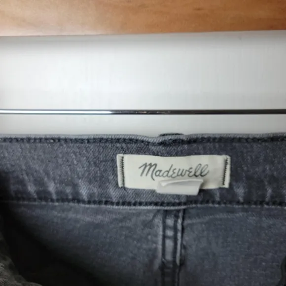 Madewell Black Perfect Vintage Distressed Straight High Rise Jeans Size 33