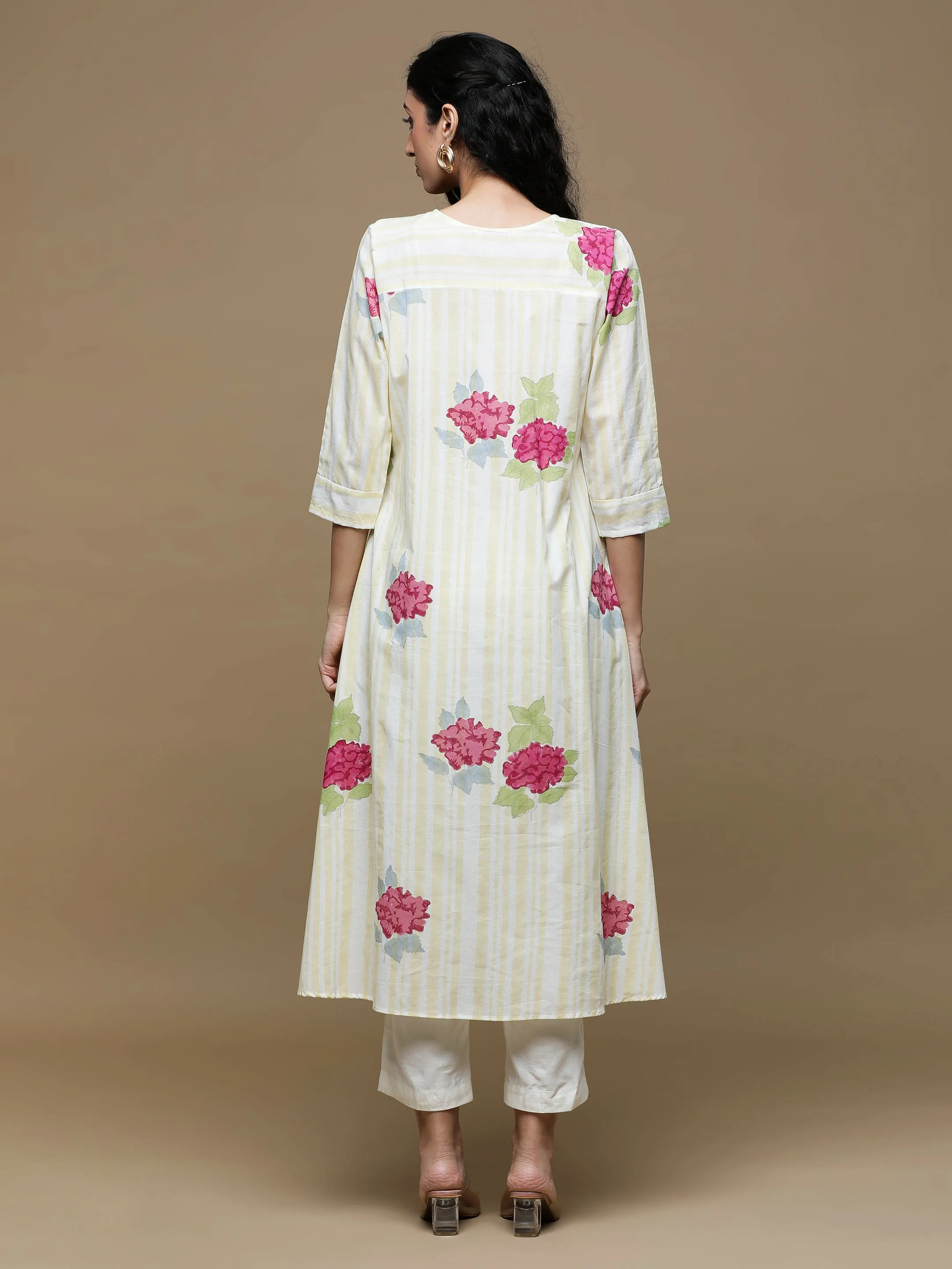Manjari White With Beige Stripes Kurta