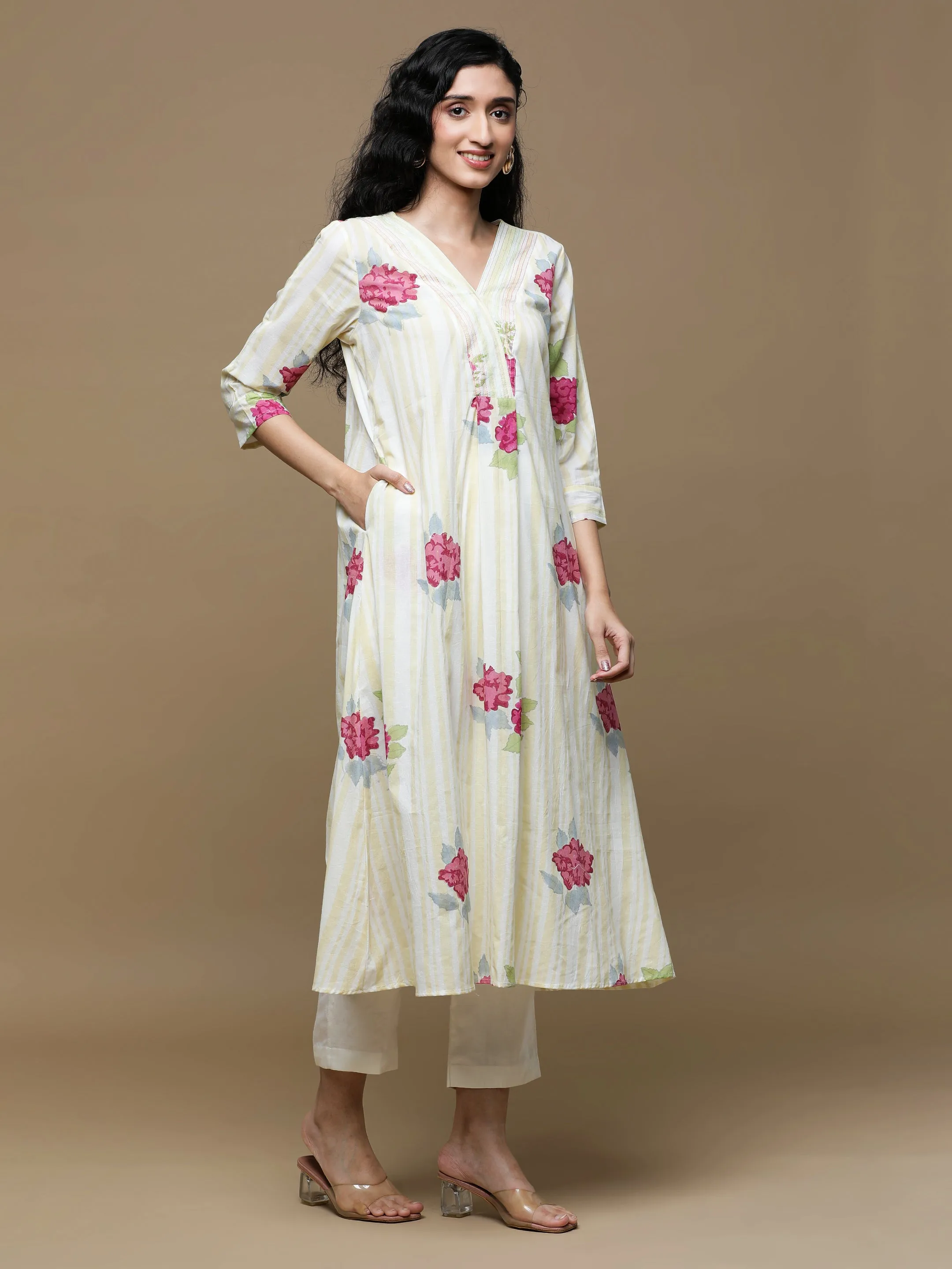 Manjari White With Beige Stripes Kurta