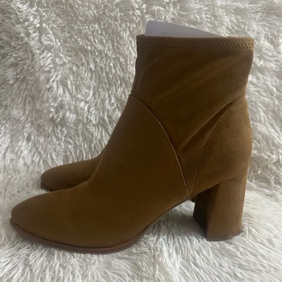 MARC FISHER DYVINE FAUX SUEDE ANKLE BOOTS