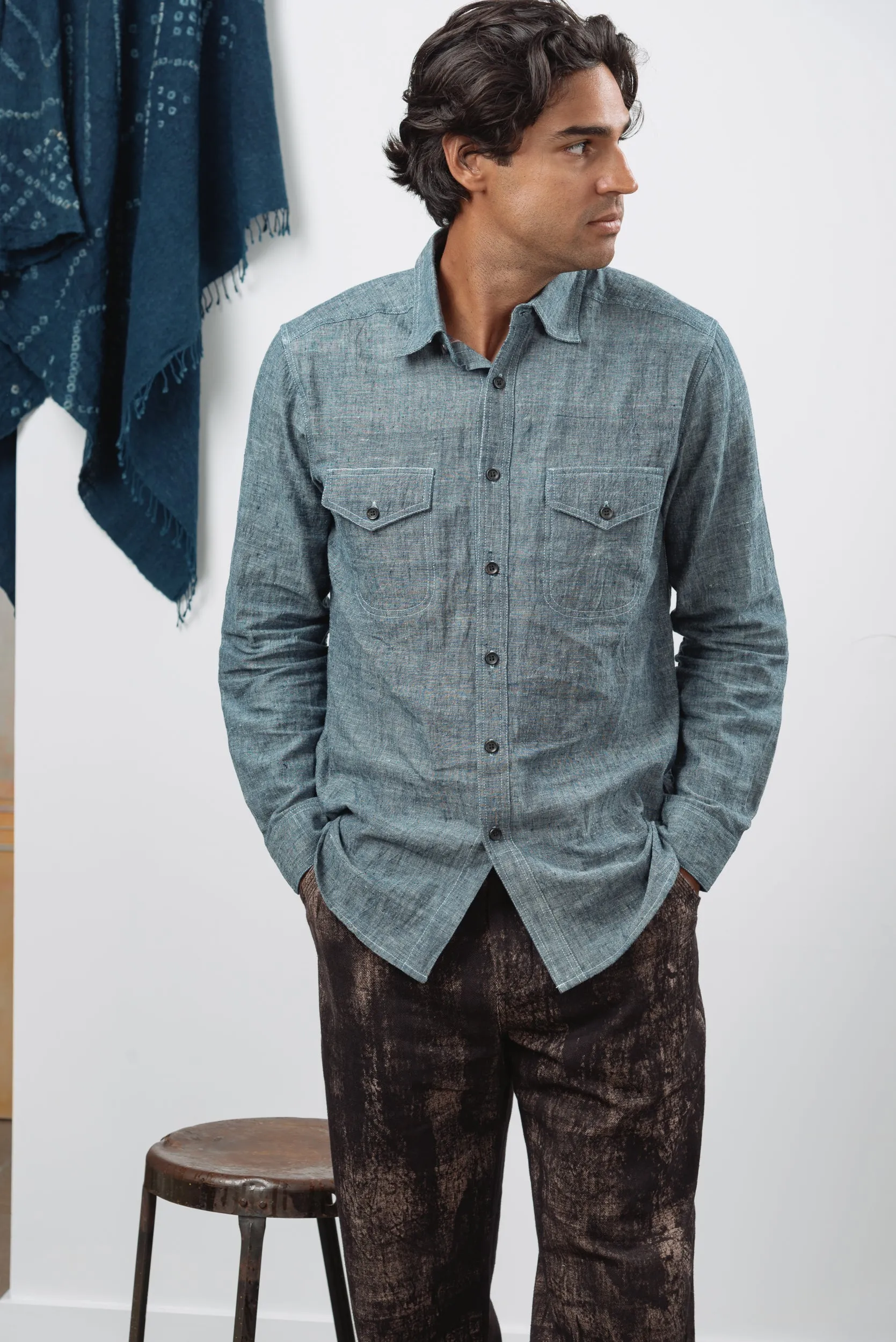Mazadoor Work Shirt in Chambray
