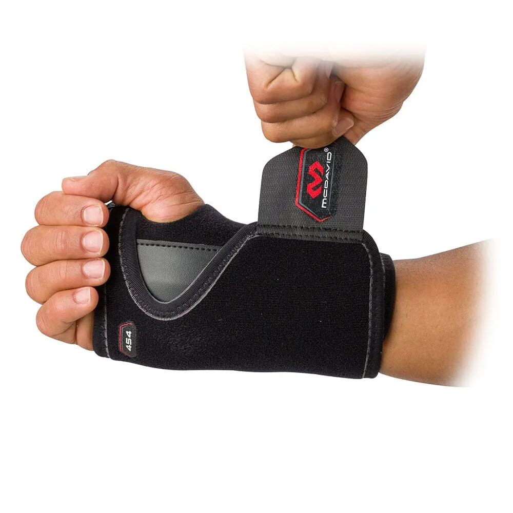 McDavid Adjustable Carpal Tunnel Wrist Brace 454