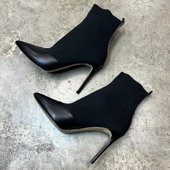 Micheal Kors black ankle boots