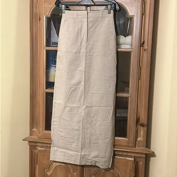 MOON RIVERNatural Midi Skirt