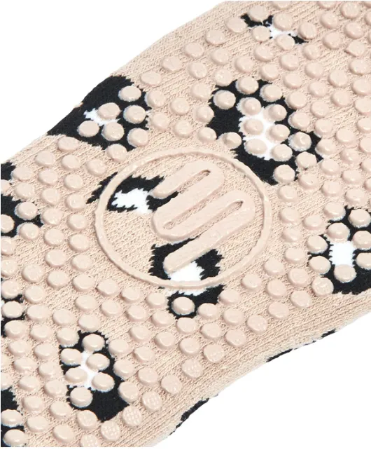MoveActive Classic Low Rise Non Slip Grip Socks - Cheetah Nude