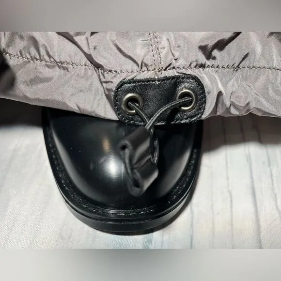 MUNY rainboots for women size 9