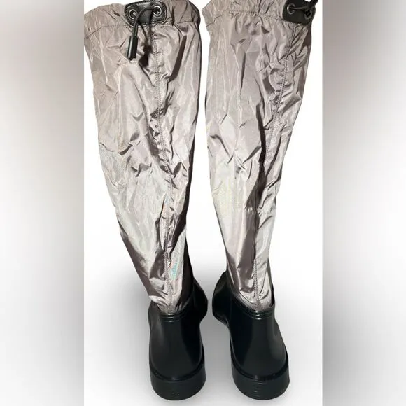 MUNY rainboots for women size 9