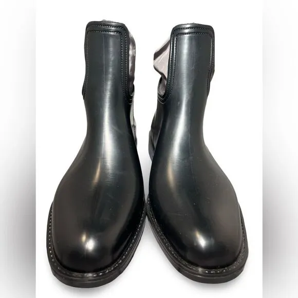 MUNY rainboots for women size 9