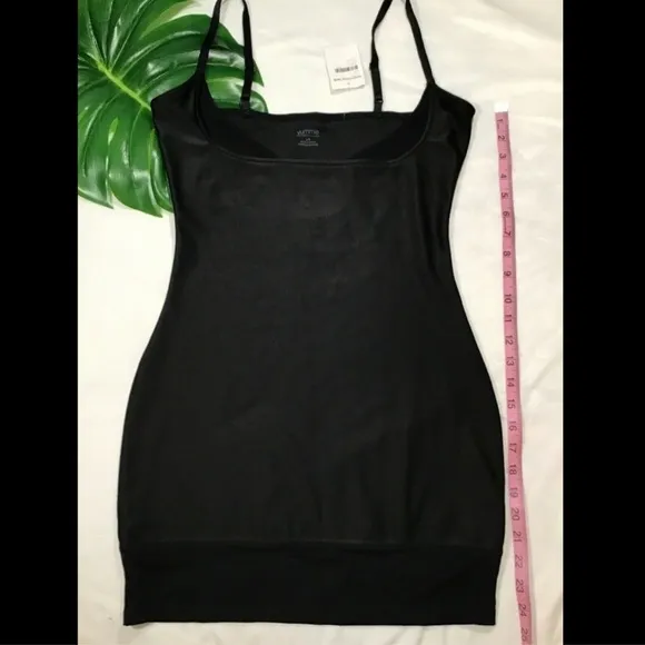 NEW‎ $78 Yummie by Heather Thomson Bustless Slip in Black [SZ Large ]