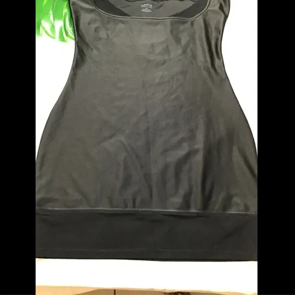 NEW‎ $78 Yummie by Heather Thomson Bustless Slip in Black [SZ Large ]
