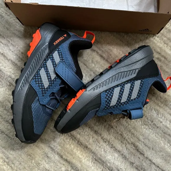 NEW adidas Terrex Trailblazers ** NIB **