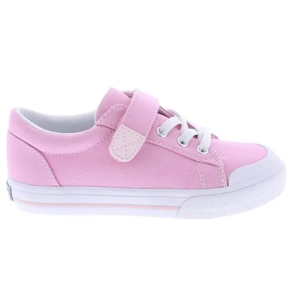 NEW FOOTMATES kid's jordan sneakers in bubblegum