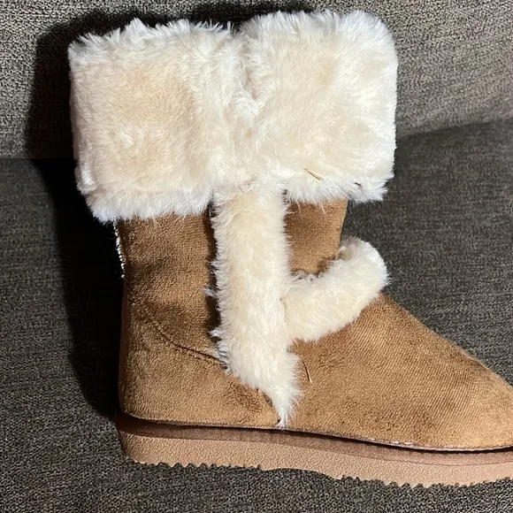 New I.N.C. International Concepts Little Girls Witty Faux Fur Boots Size 3