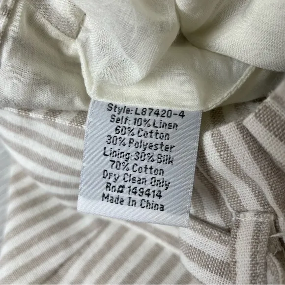 NEW Johnny Was Ciana Paper Waist Shorts Size Medium