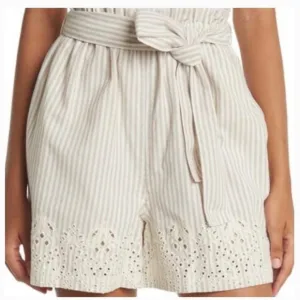NEW Johnny Was Ciana Paper Waist Shorts Size Medium
