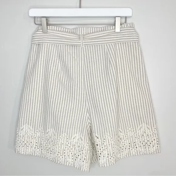 NEW Johnny Was Ciana Paper Waist Shorts Size Medium