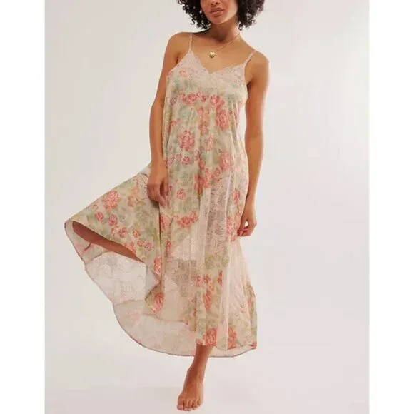 new PEOPLE First Date Printed Maxi Slip Dress Tea Combo (252)