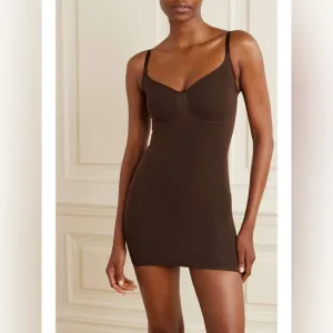 🤎NEW SKIMS SEAMLESS SCULPT SLIP DRESS COCOA M