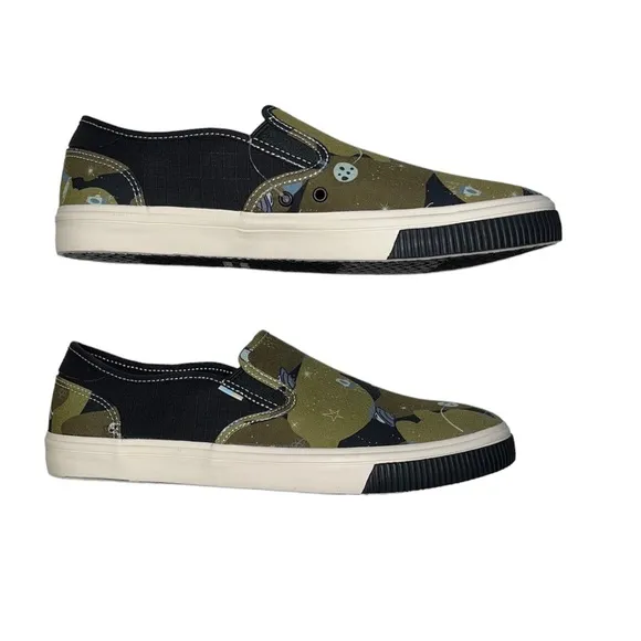 NEW Toms Men’s Baja Slip On Sneakers Aliens Camo Print size 9.5 Green