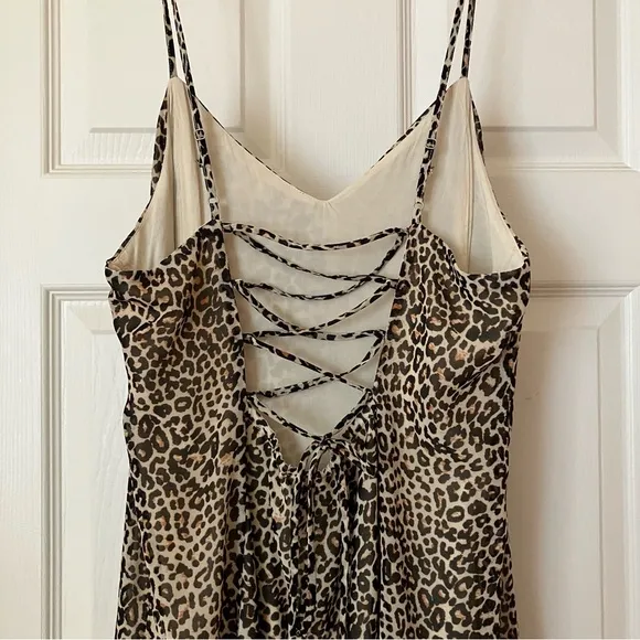 *NEW* URBAN OUTFITTERS UO Cheetah Print Callie Chiffon Mini Slip Dress L NWOT