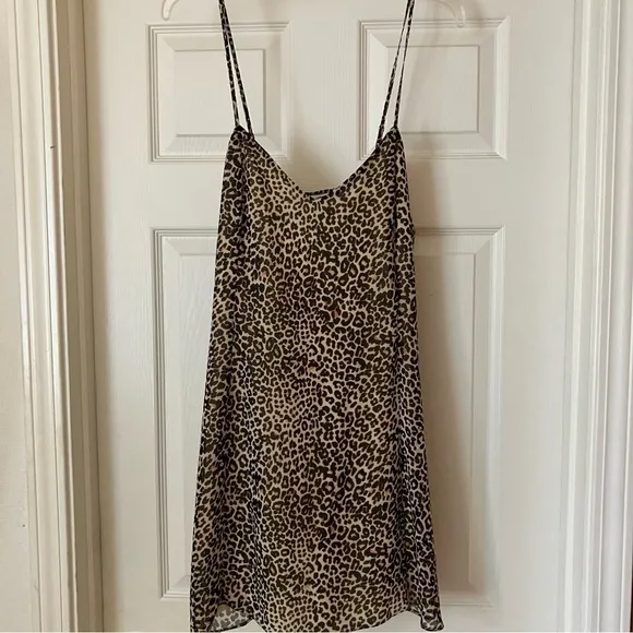 *NEW* URBAN OUTFITTERS UO Cheetah Print Callie Chiffon Mini Slip Dress L NWOT
