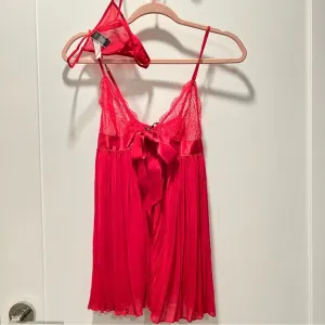 NEW Victoria’s Secret Red Slip Lingerie Lacey Set Size S