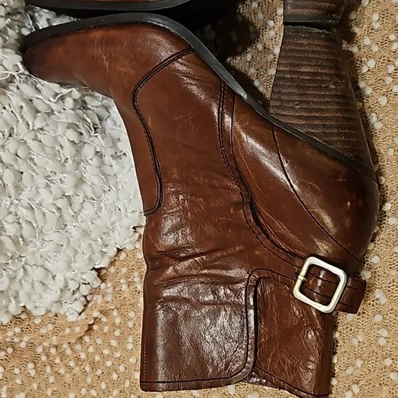 Nicole Leather Boots