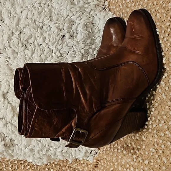 Nicole Leather Boots