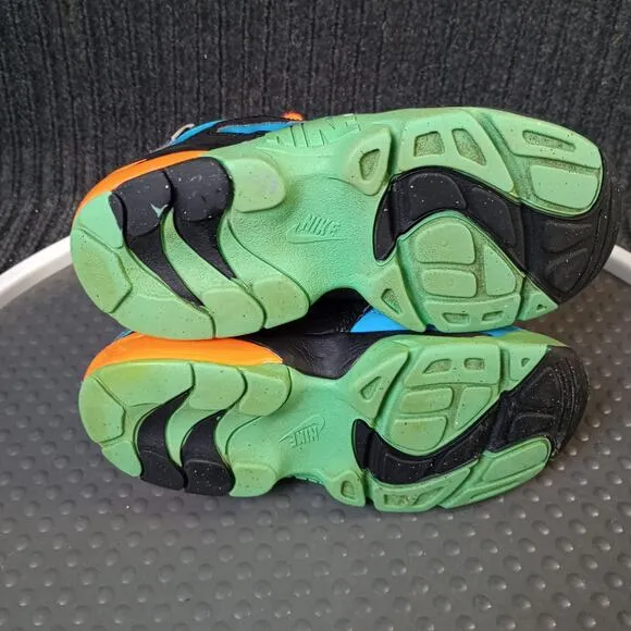 Nike Air Diamond Turf Child Athletic Sneakers Black