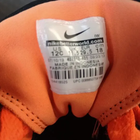 Nike Air Diamond Turf Child Athletic Sneakers Black