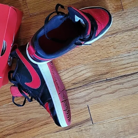 Nike Big Boys Court Borough Low 2