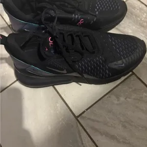 Nike Black and Blue Athletic Shoes