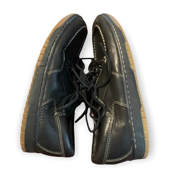 Nike Black Leather Boat Shoes  Mens sz 9