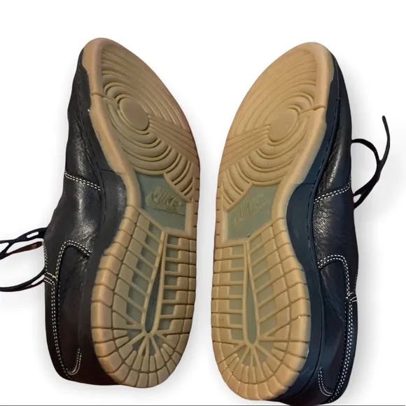 Nike Black Leather Boat Shoes  Mens sz 9