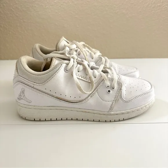 Nike Kids Air Jordan 1 Flight 2 Low White Sneakers Size 5YW
