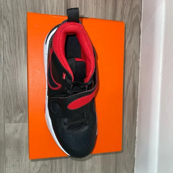 Nike Kids Sneakers Nike Team Hustle D 11