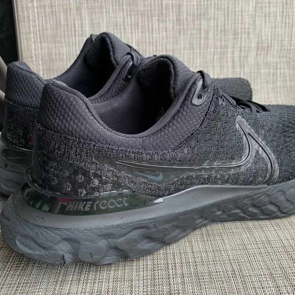 Nike React Infinity Run Flyknit 3 Triple Black Sneakers Shoes Men’s Size 13
