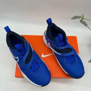 Nike Team Hustle D 11 kids basketball sneakers in hyper royal blue size 6Y NEW