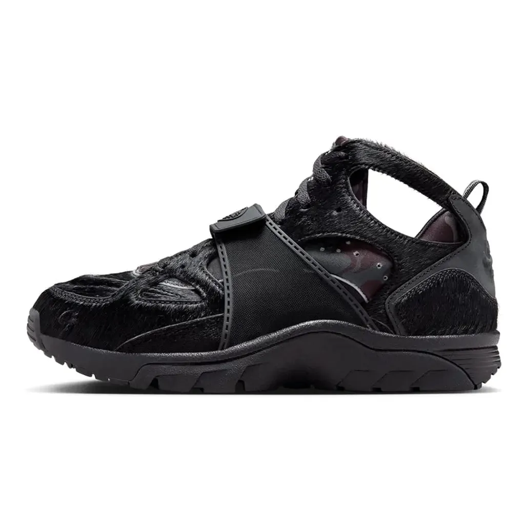 Nike x Corteiz Air Trainer Huarache 'Pony Black'