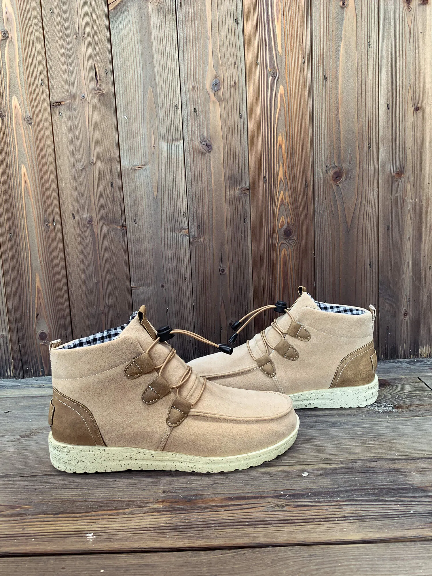 Nirvana Beige Bungee Lace-Up Casual Sneaker