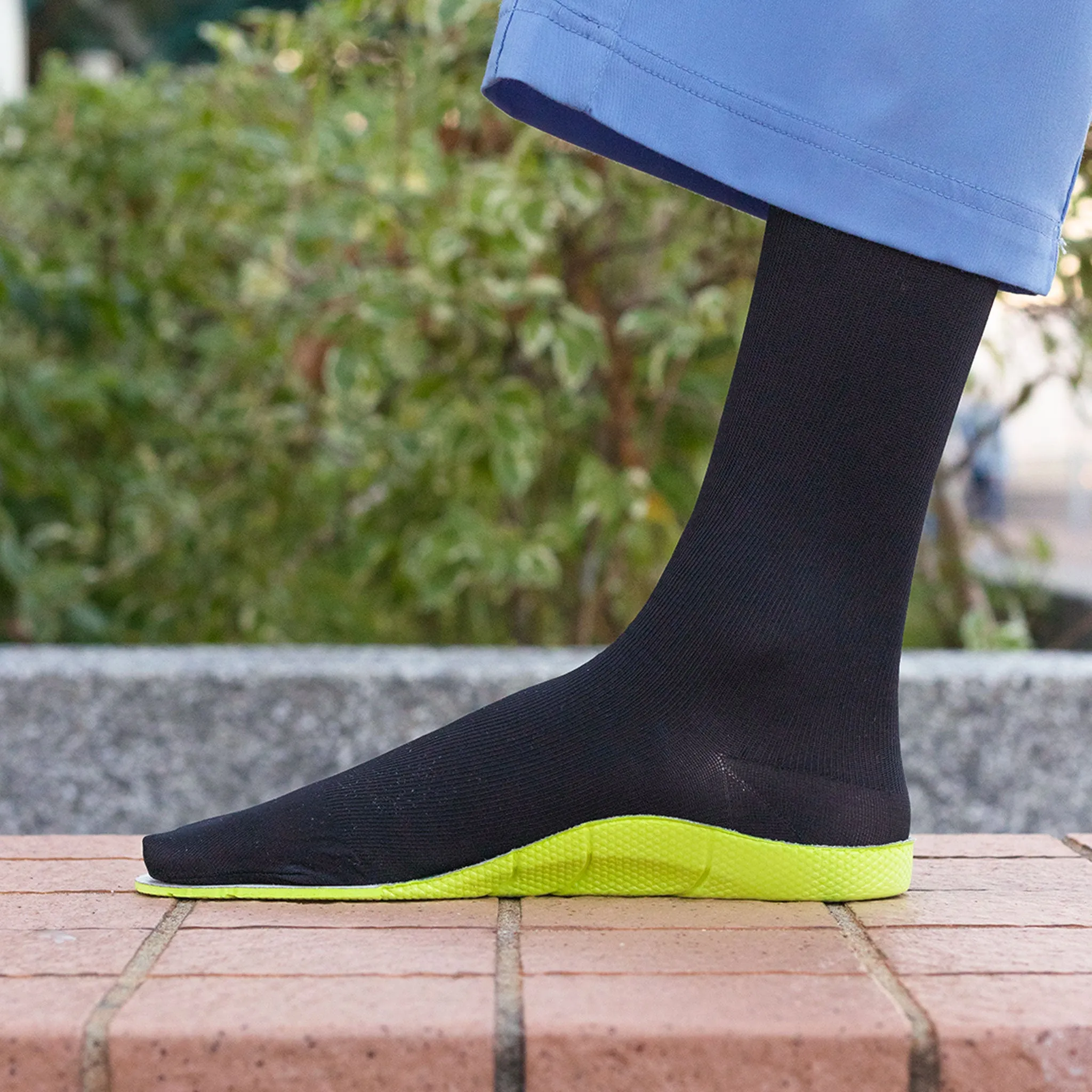 Nurse Mates | Align™ Velocity Black