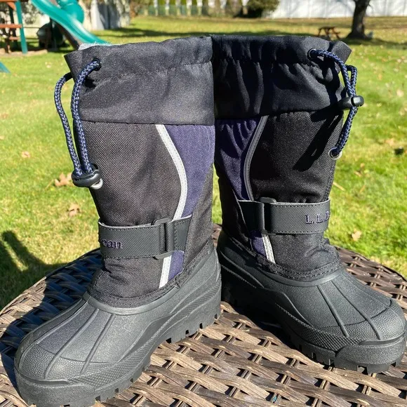 NWOB L.L. Bean Kids Northwoods Waterproof Snow Boots in Black/Bright Navy (10)