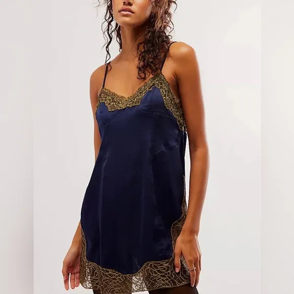 NWOT Free People Aries Rising Satin Lace Mini Slip