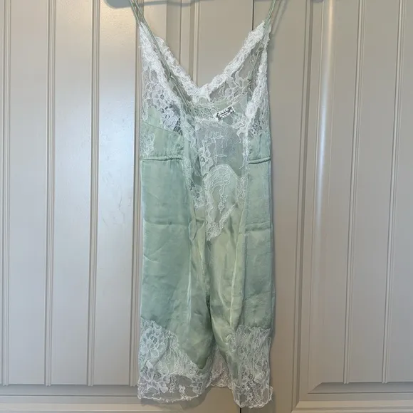 NWOT Free People Now Or Never Mini Slip | XSmall | Green