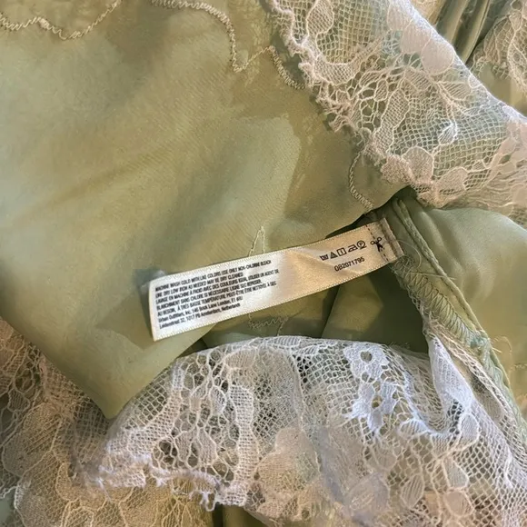 NWOT Free People Now Or Never Mini Slip | XSmall | Green